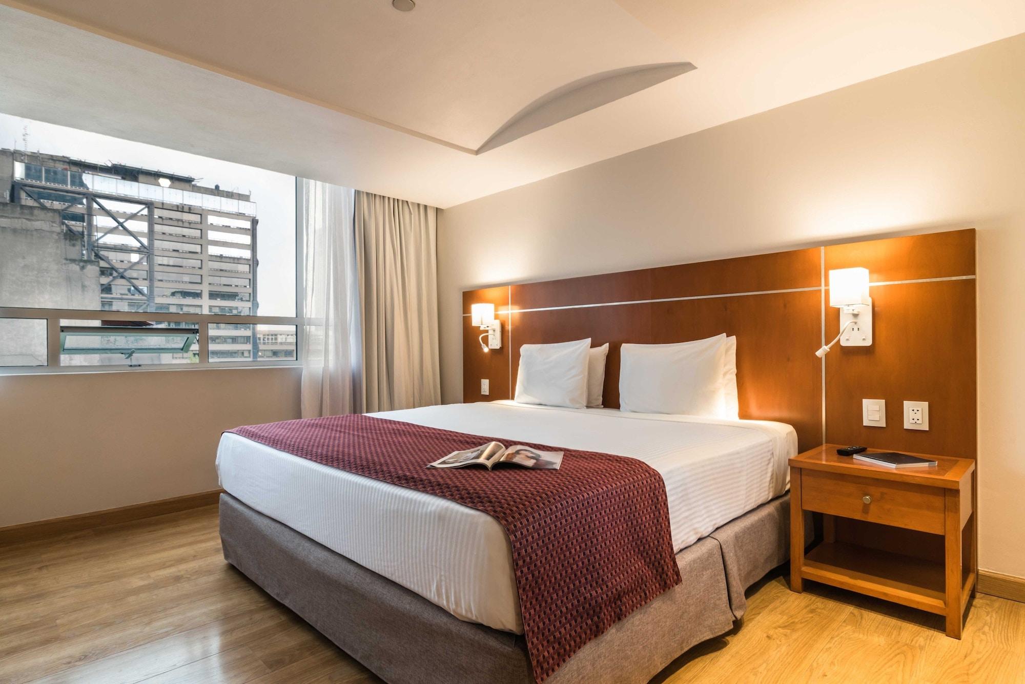 Eurostars Zona Rosa Suites Mexico City Exteriör bild A bedroom at the hotel