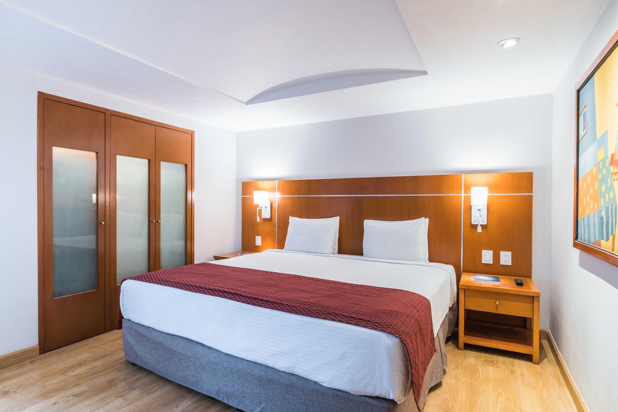 Eurostars Zona Rosa Suites Mexico City Exteriör bild A bedroom at the hotel