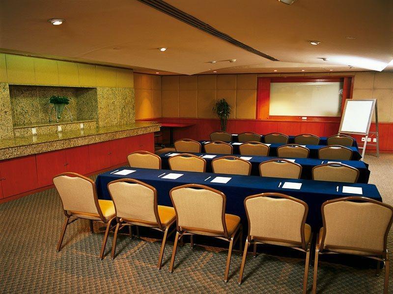 Eurostars Zona Rosa Suites Mexico City Exteriör bild A typical meeting room