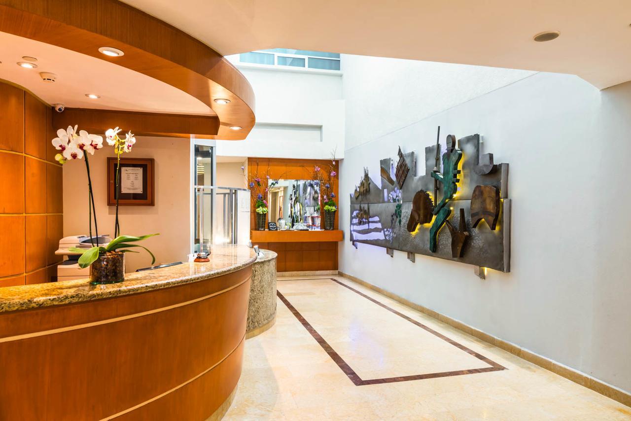 Eurostars Zona Rosa Suites Mexico City Exteriör bild The lobby of the hotel
