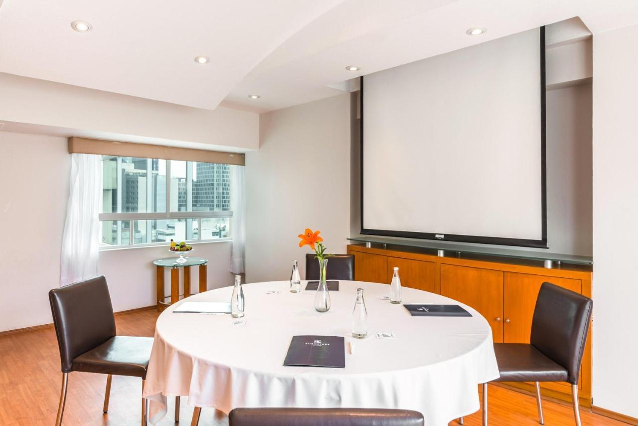 Eurostars Zona Rosa Suites Mexico City Exteriör bild Meeting room